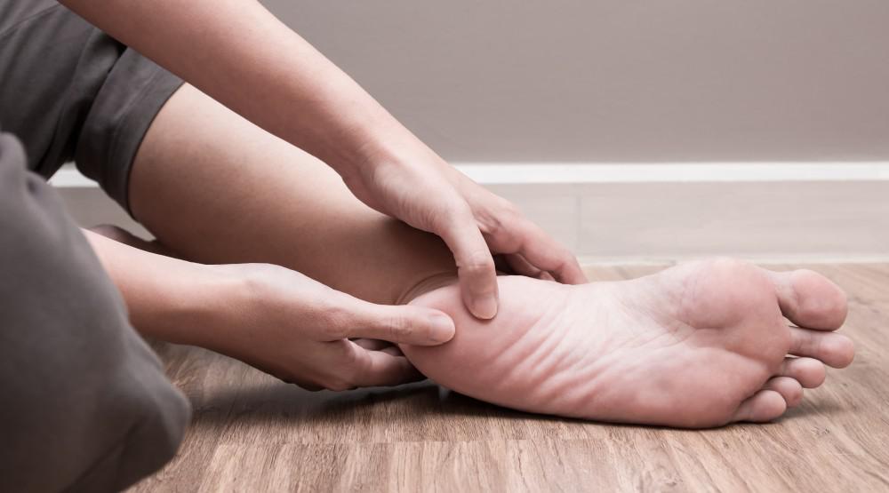 Plantar Fasciitis: Symptoms and Management